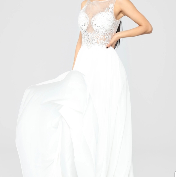 fashion nova wedding dresses